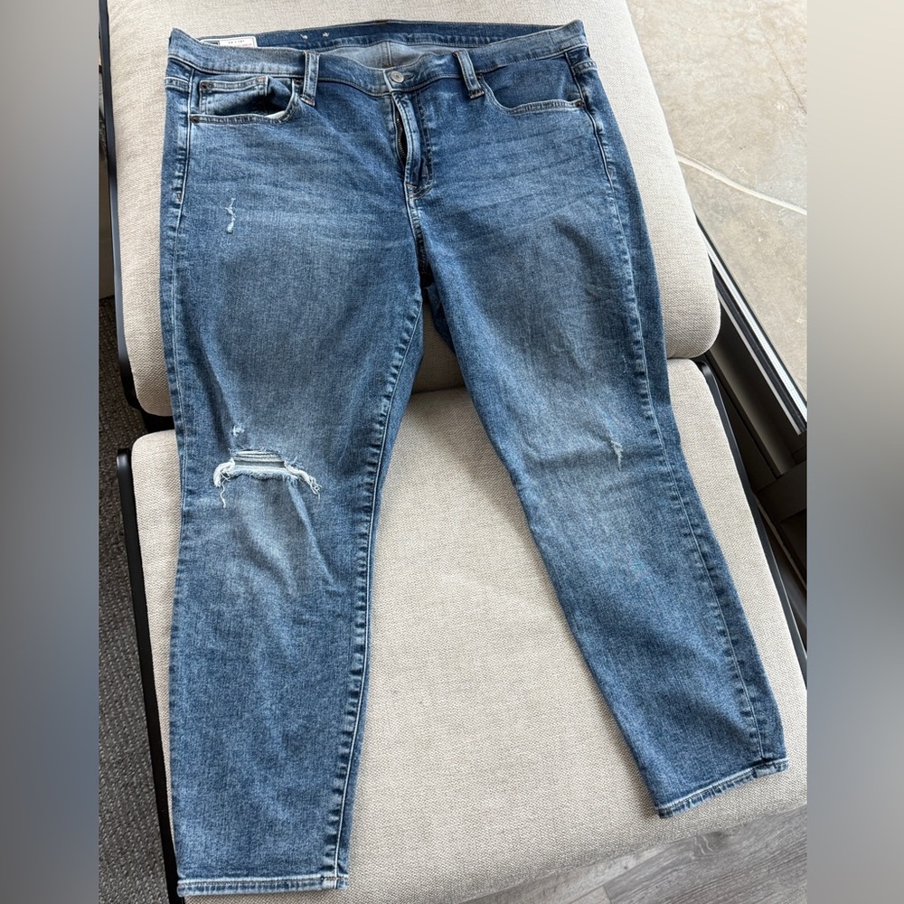 GAP True Skinny Ankle Mid Rise